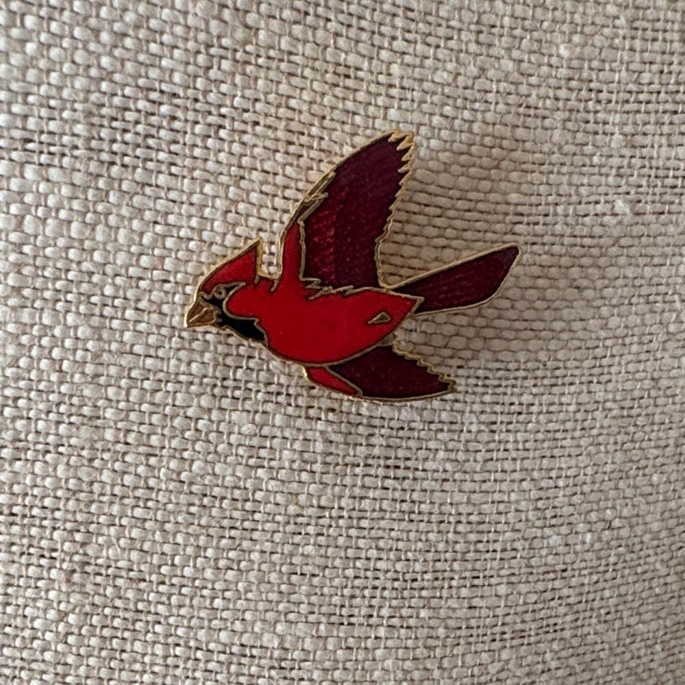 Red Cardinal Bird Pin
